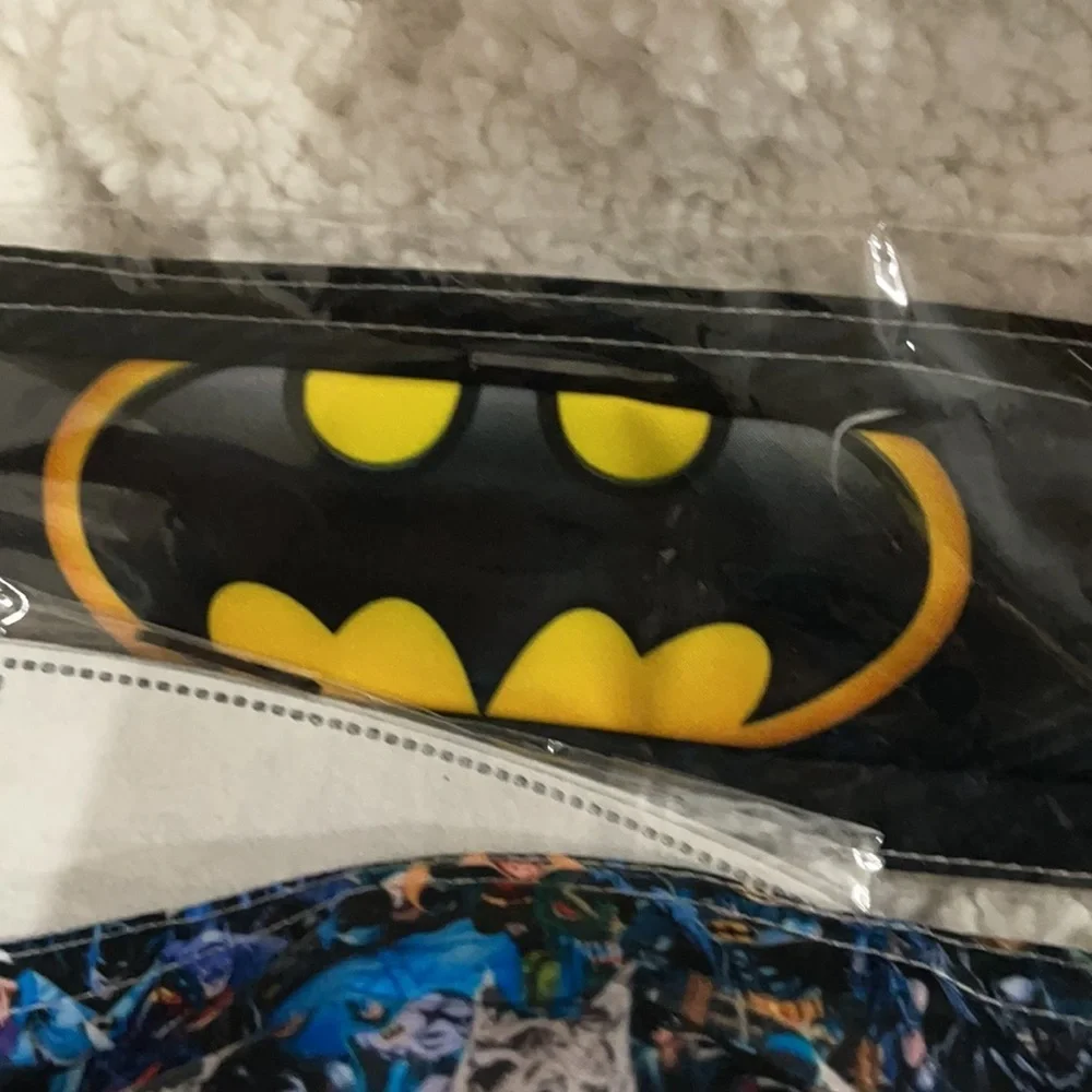 New set/2 Batman face masks